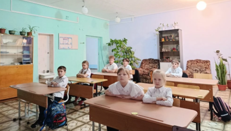 9декабря День героев Отечества.