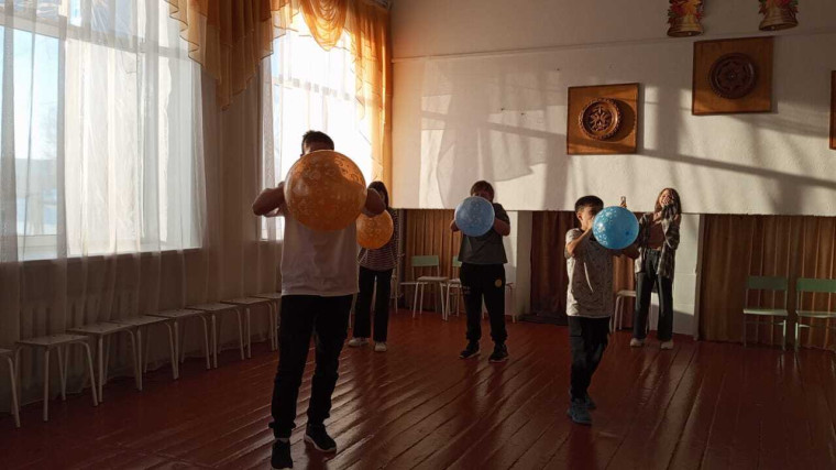 А ну-ка парни!.