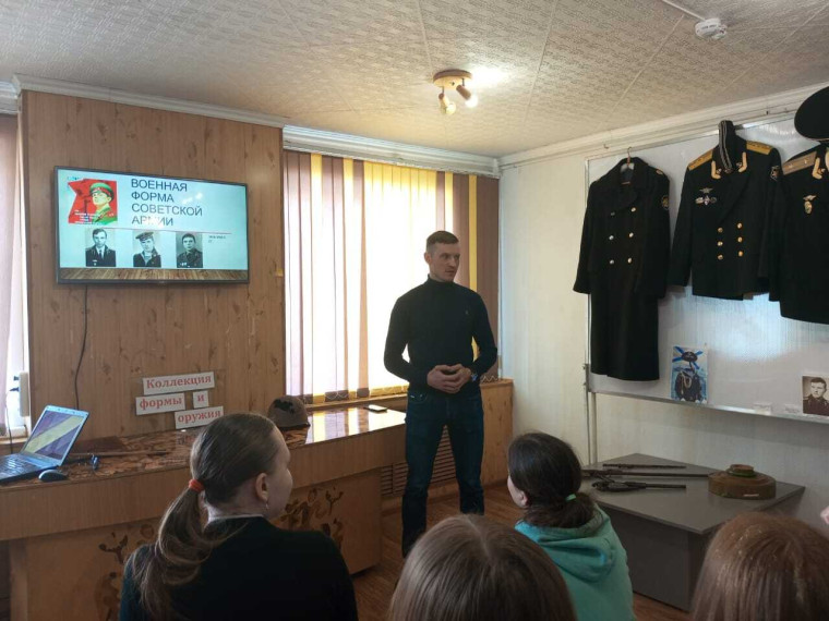 КАНИКУЛЫ С ПОЛЬЗОЙ!.