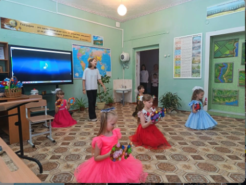 Общешкольное родительское собрание с сюрпризом.
